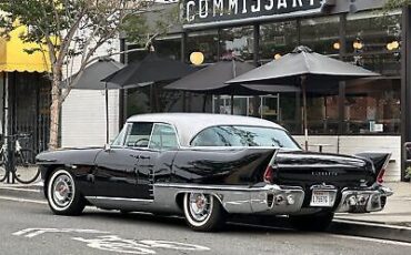 Cadillac Brougham Berline 1957