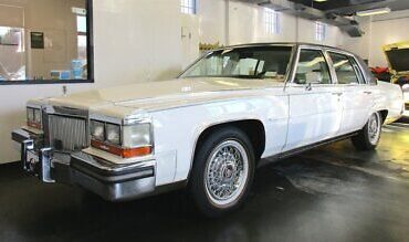 Cadillac Brougham Berline 1989