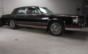 Cadillac Brougham Berline 1991