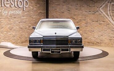 Cadillac-Coupe-DeVille-Coupe-1978-Blue-Blue-82921-3