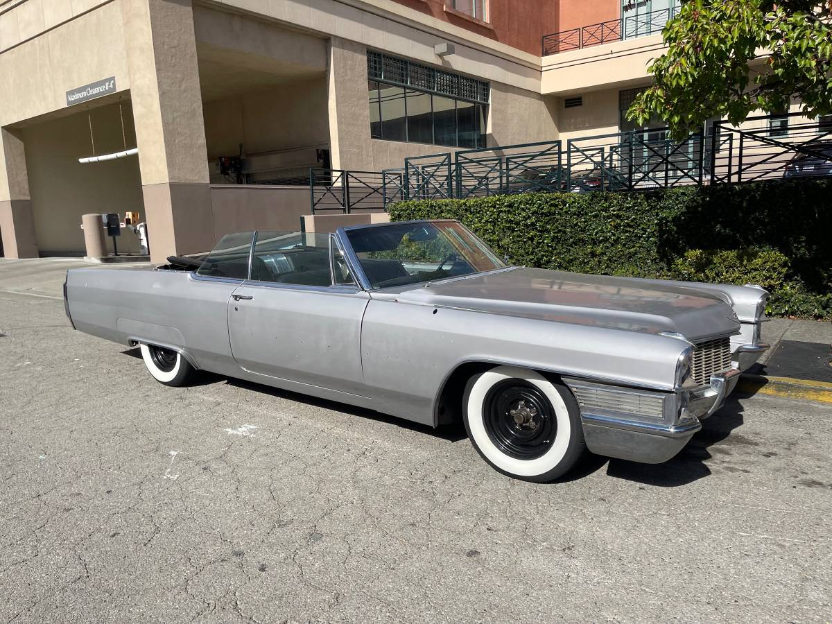 Cadillac-Coupe-deville-1965-silver-21967