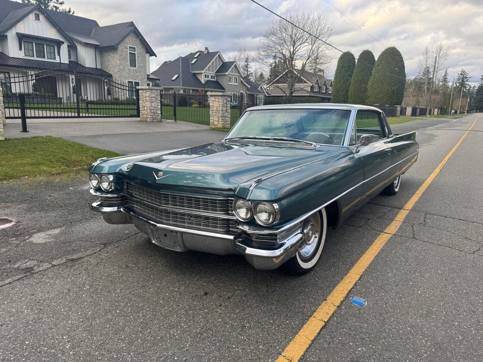 Cadillac-DeVille-1963-11