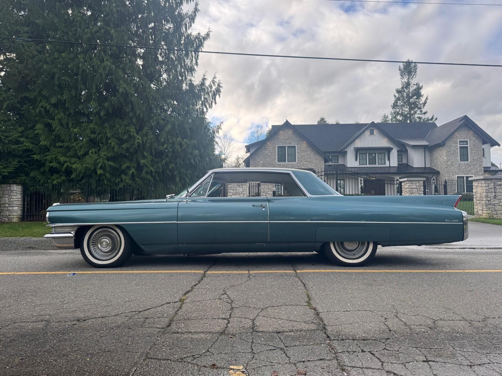 Cadillac-DeVille-1963-22