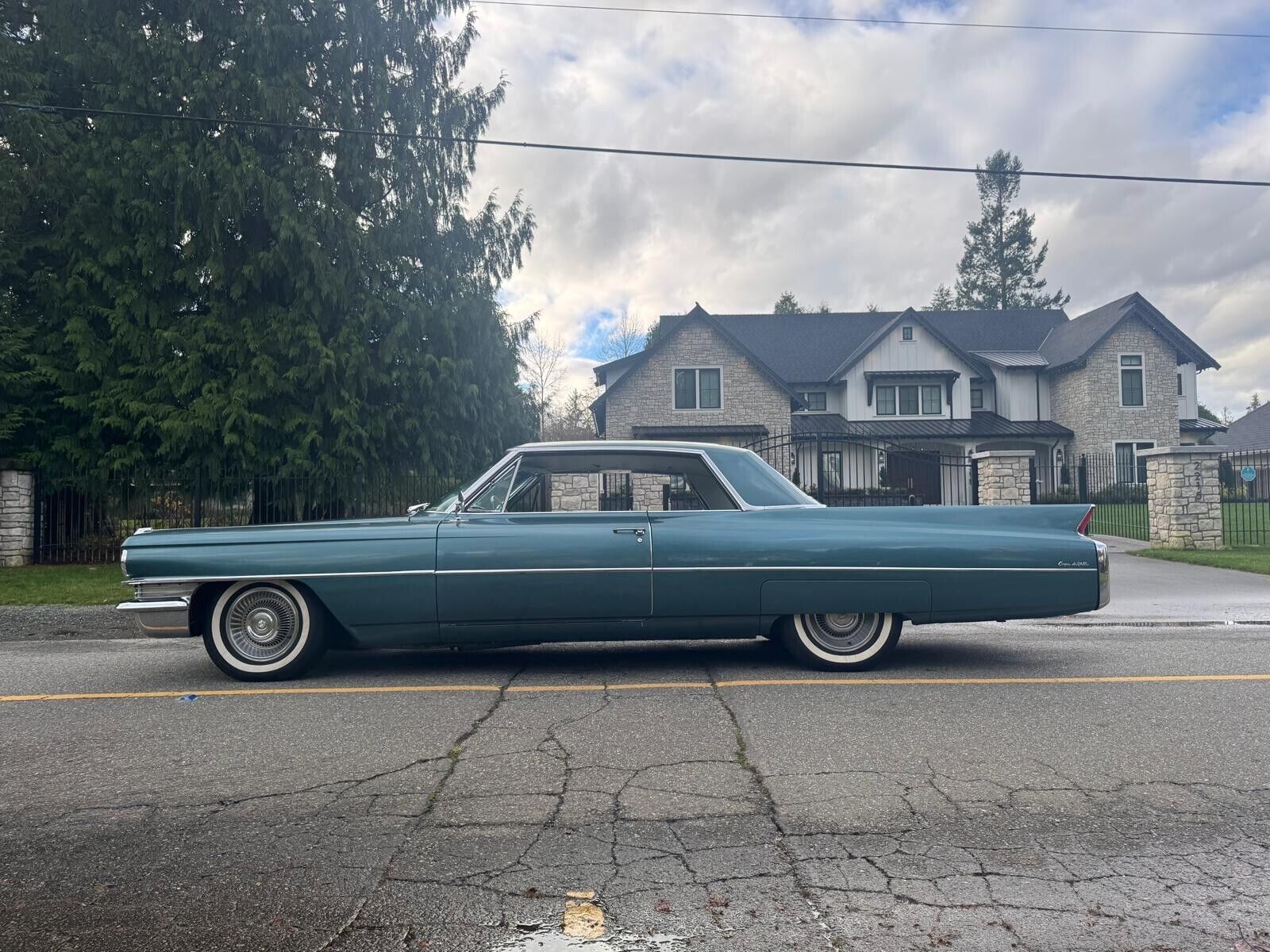 Cadillac-DeVille-1963-5