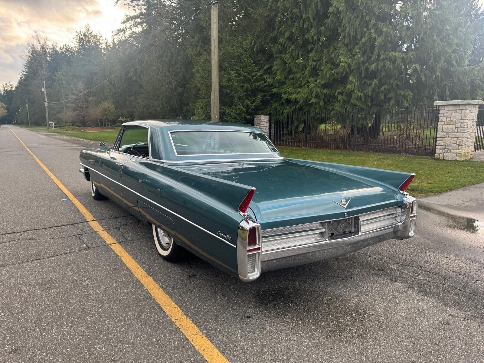 Cadillac-DeVille-1963-6