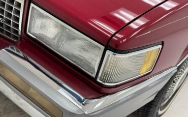 Cadillac-DeVille-1990-Red-White-150530-11