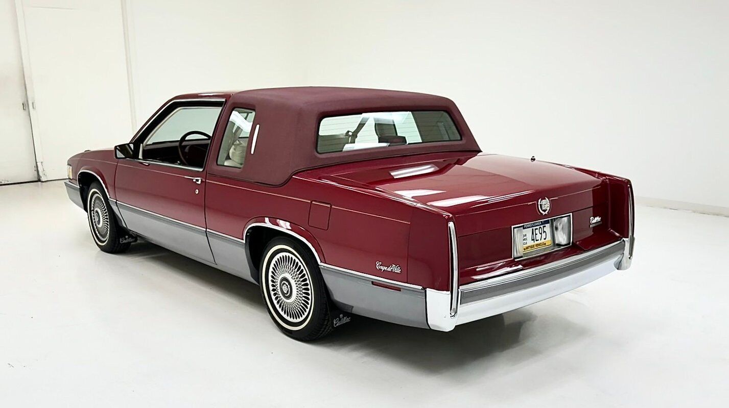 Cadillac-DeVille-1990-Red-White-150530-2