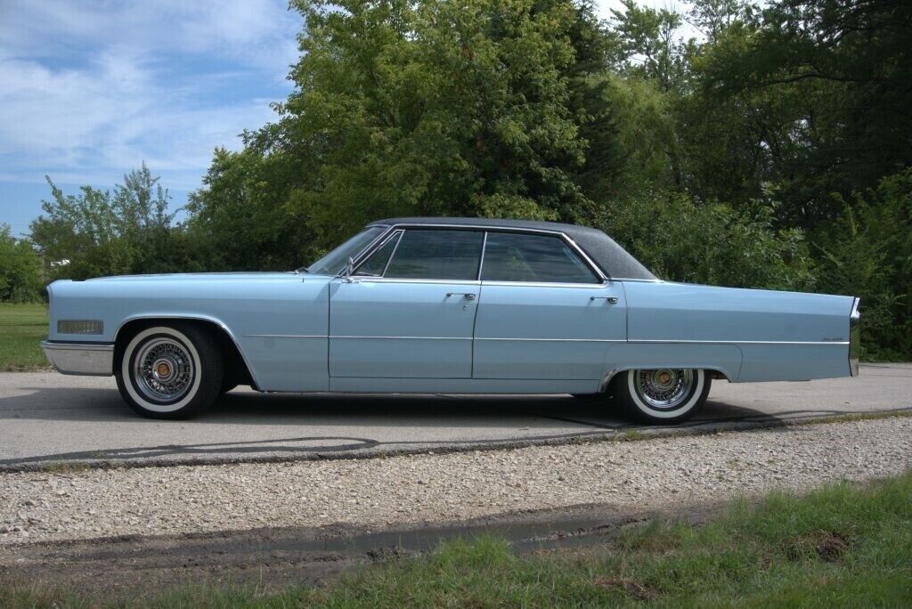 Cadillac-DeVille-Berline-1966-Blue-Blue-110163-3