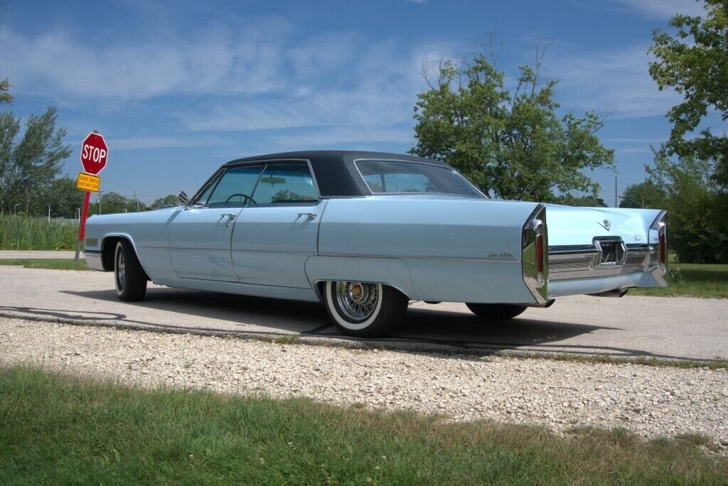 Cadillac-DeVille-Berline-1966-Blue-Blue-110163-4