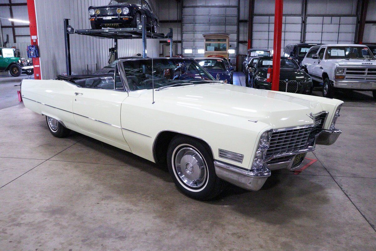 Cadillac-DeVille-Cabriolet-1967-Persian-Ivory-Black-45651-11