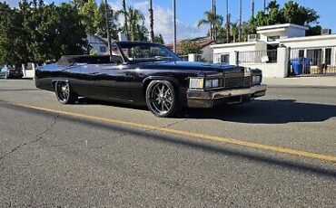 Cadillac-DeVille-Cabriolet-1979-Black-Red-180247-31