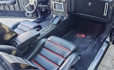 Cadillac-DeVille-Cabriolet-1979-Black-Red-180247-34