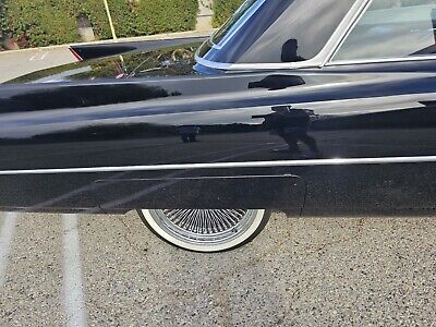 Cadillac-DeVille-Coupe-1963-14