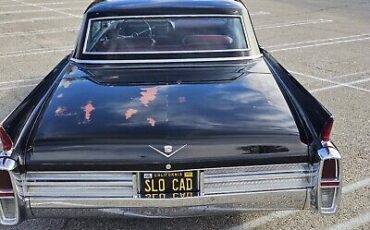 Cadillac-DeVille-Coupe-1963-27