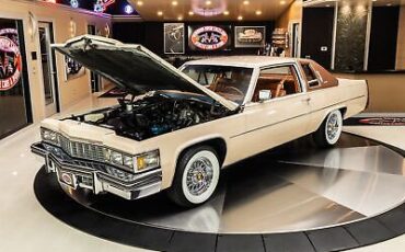 Cadillac-DeVille-Coupe-1977-5