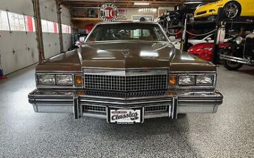 Cadillac-DeVille-Coupe-1979-2