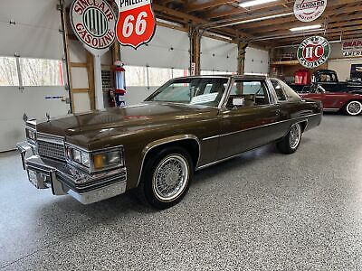 Cadillac-DeVille-Coupe-1979-3