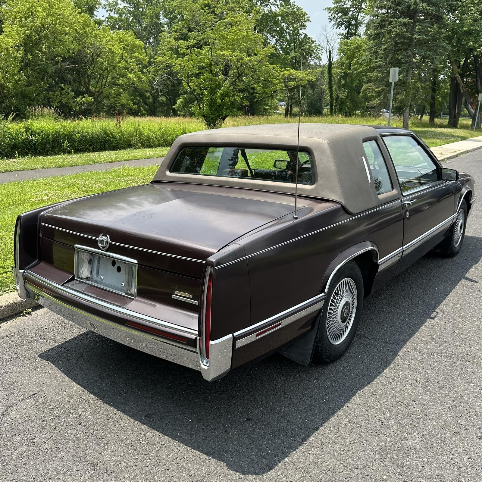 Cadillac-DeVille-Coupe-1993-Burgundy-Red-54911-2