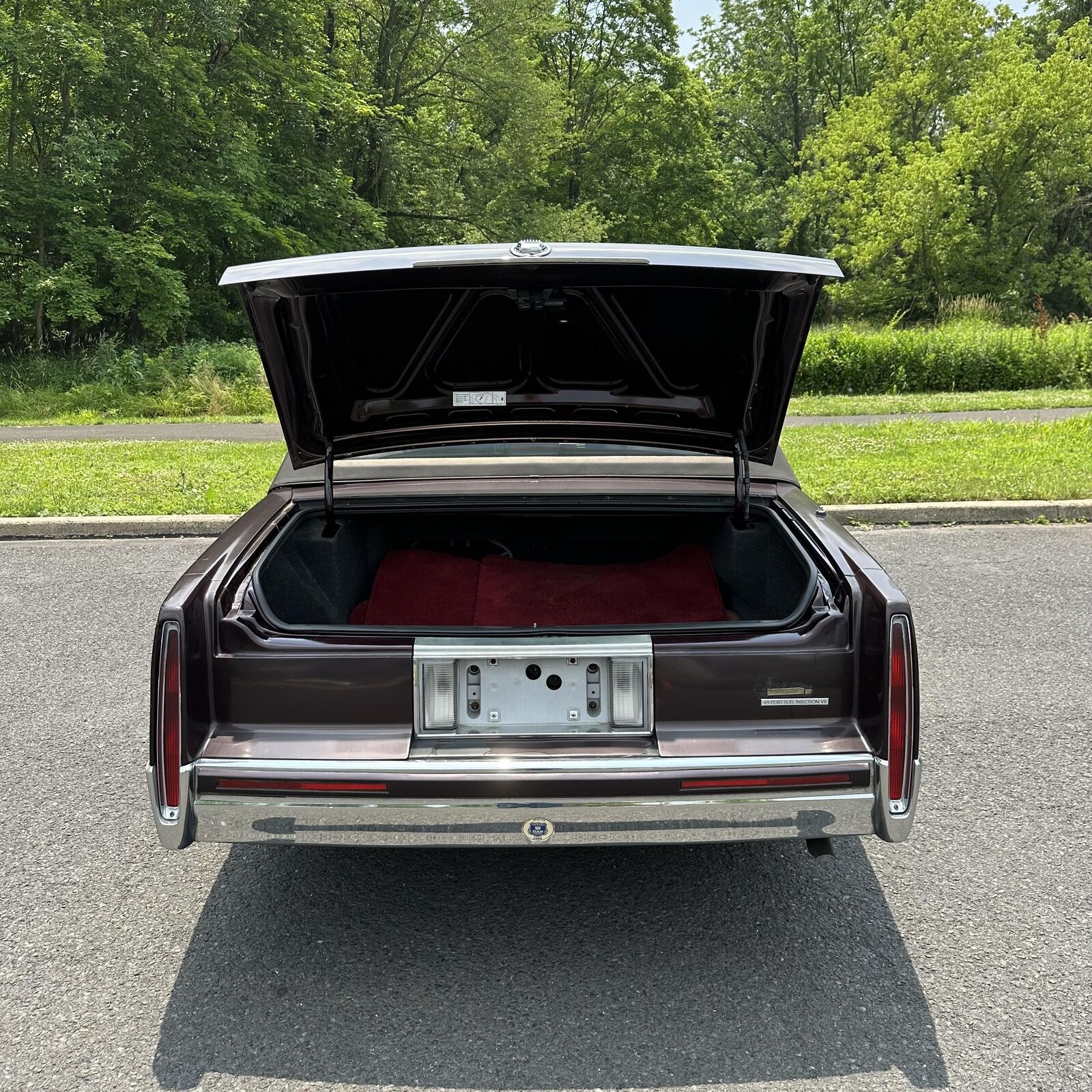 Cadillac-DeVille-Coupe-1993-Burgundy-Red-54911-34