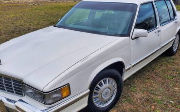 Cadillac-Deville-1991-white-180246