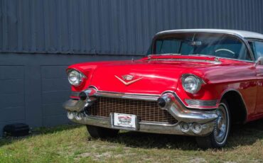 Cadillac-Eldorado-1957-Red-Red-71817-23