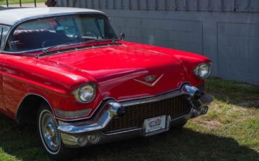 Cadillac-Eldorado-1957-Red-Red-71817-30