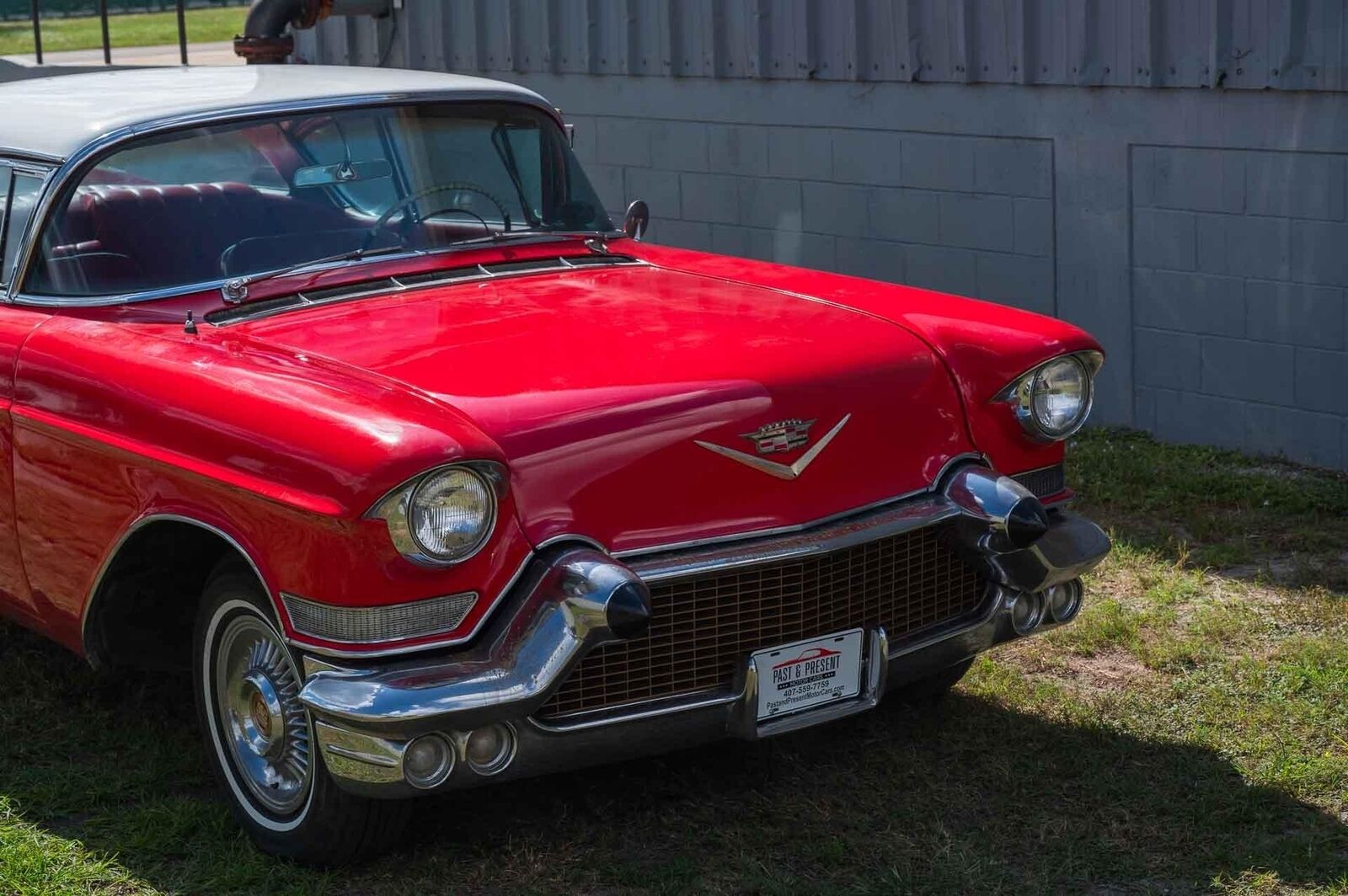 Cadillac-Eldorado-1957-Red-Red-71817-30