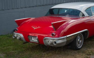 Cadillac-Eldorado-1957-Red-Red-71817-35