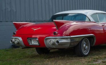 Cadillac-Eldorado-1957-Red-Red-71817-36