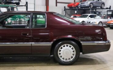 Cadillac-Eldorado-1994-Dark-Cherry-Gray-92349-4