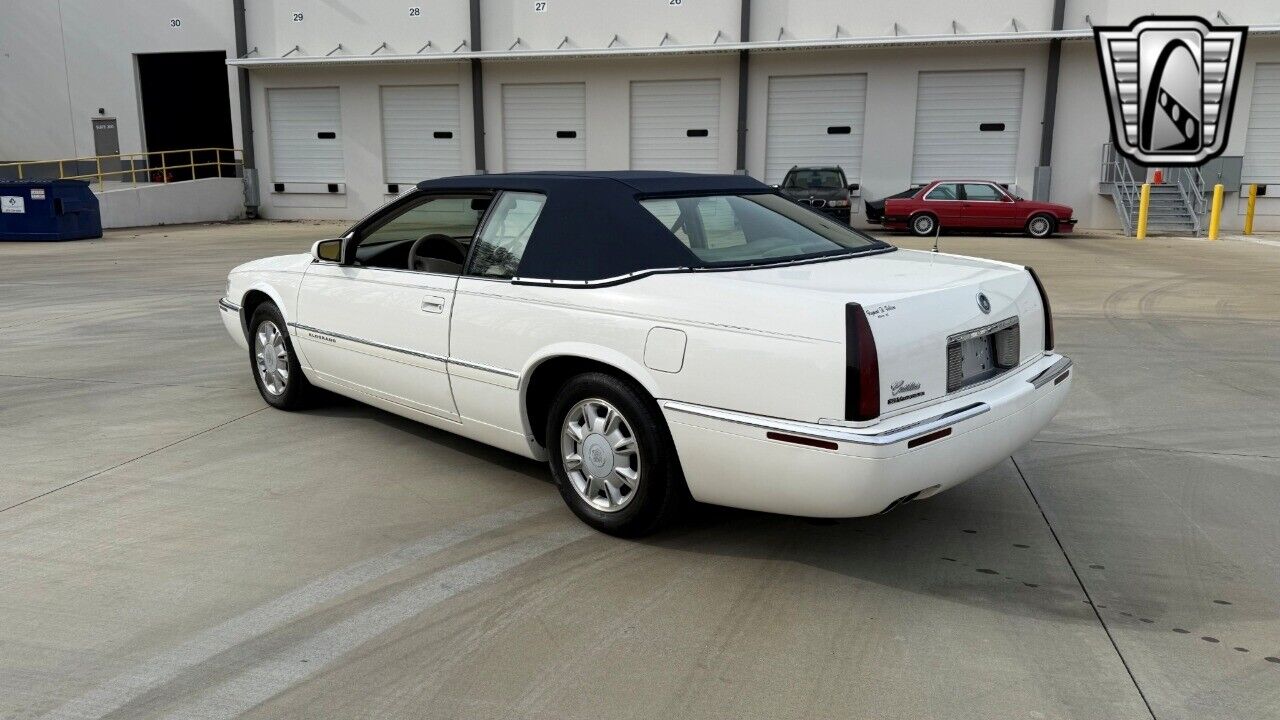 Cadillac-Eldorado-Berline-1995-White-Tan-136720-4