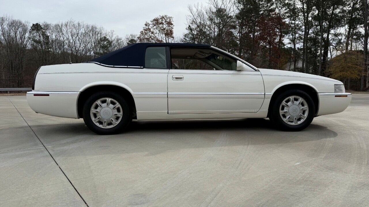 Cadillac-Eldorado-Berline-1995-White-Tan-136720-6