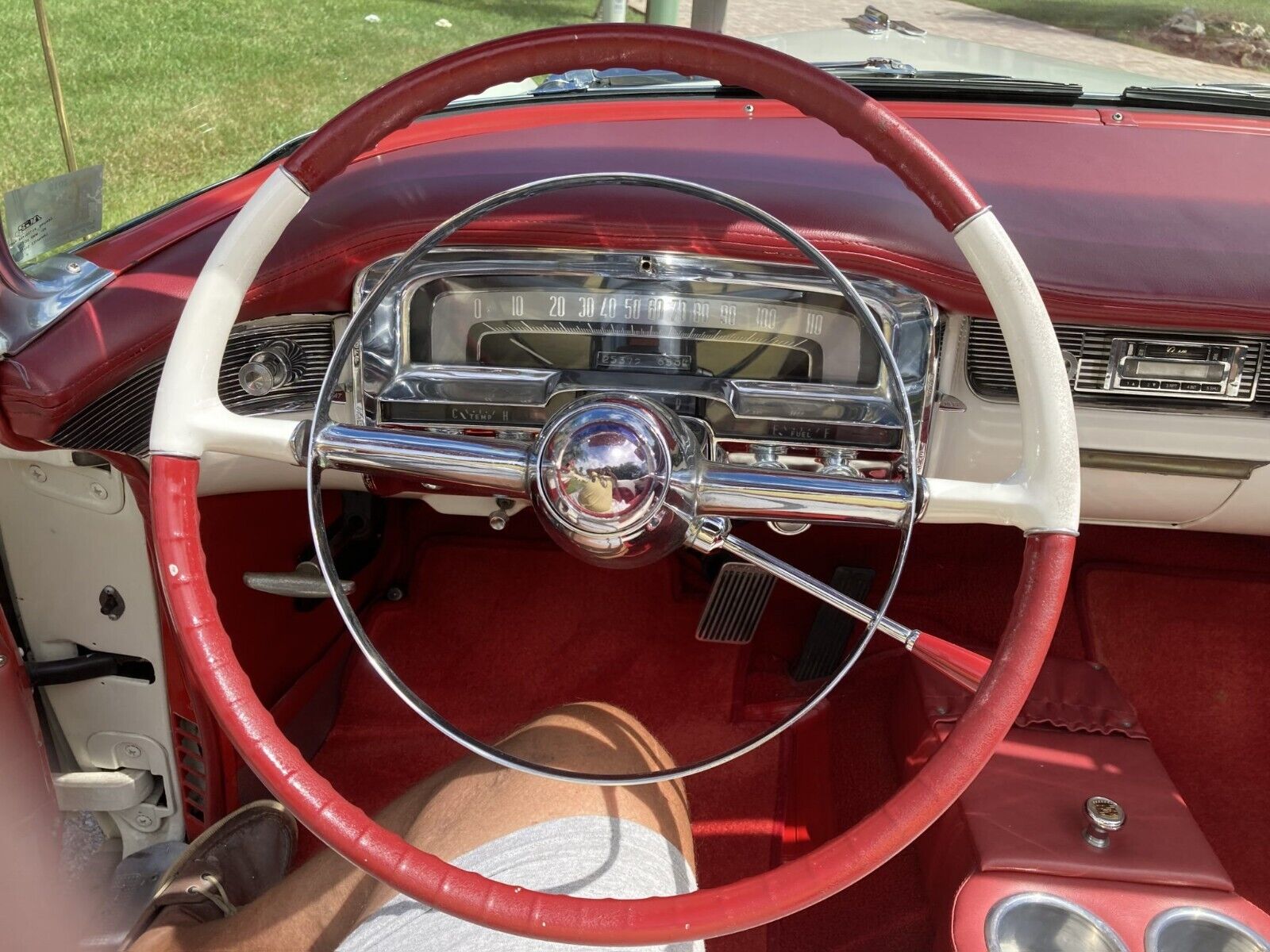 Cadillac-Eldorado-Cabriolet-1955-White-Red-41573-3