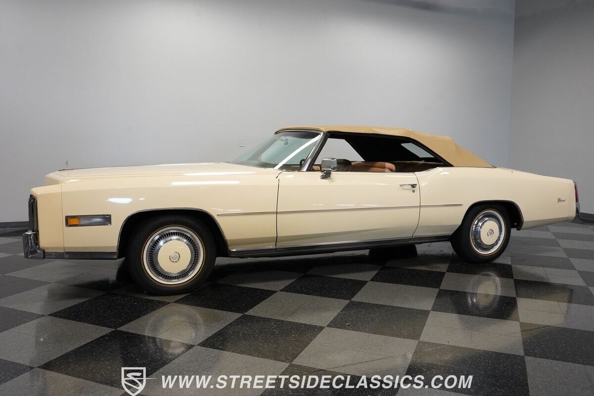 Cadillac-Eldorado-Cabriolet-1976-Calumet-Cream-Beige-57375-6