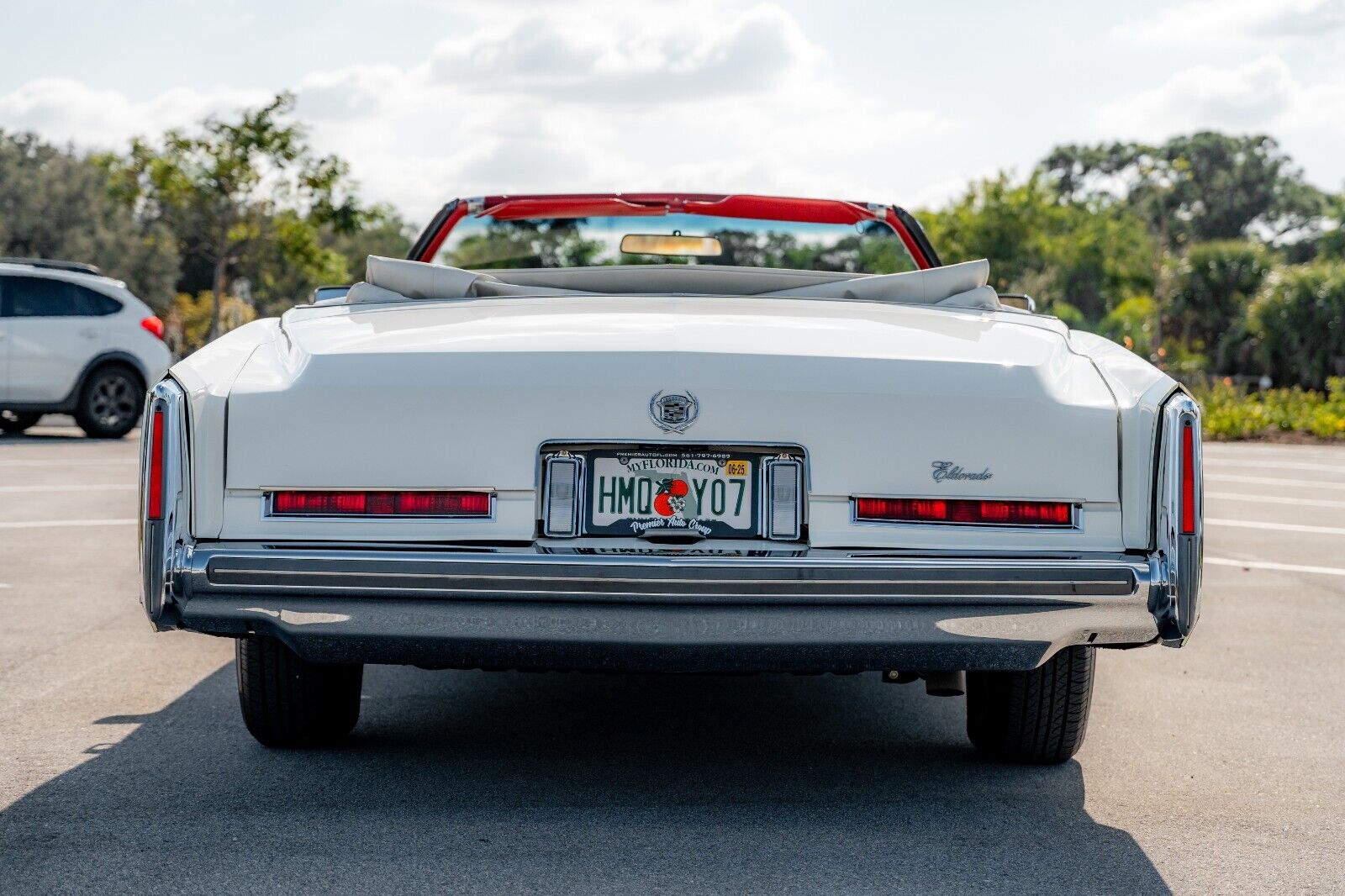 Cadillac-Eldorado-Cabriolet-1976-White-White-4590-7