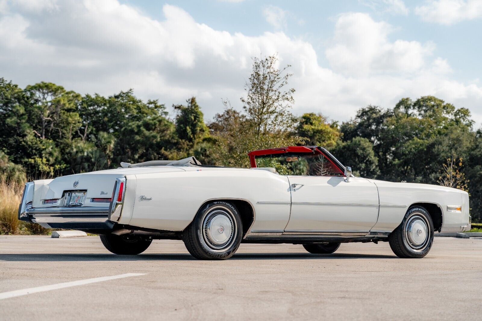 Cadillac-Eldorado-Cabriolet-1976-White-White-4590-8