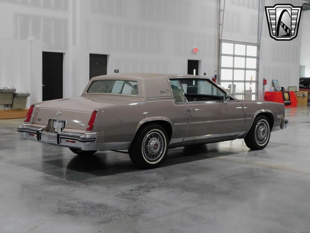 Cadillac-Eldorado-Coupe-1983-4