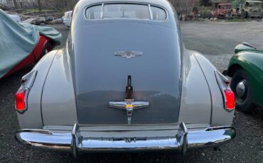 Cadillac-Fastback-1941-4