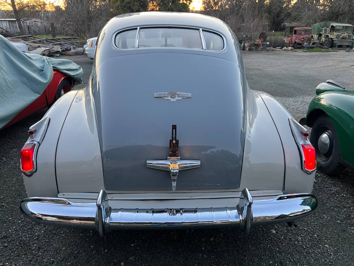 Cadillac-Fastback-1941-4