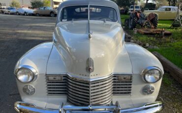 Cadillac-Fastback-1941-6