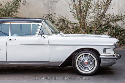 Cadillac-Fleetwood-1958-White-Other-Color-0-9