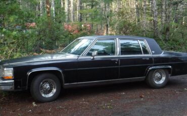 Cadillac-Fleetwood-brougham-1986-black-104607-12