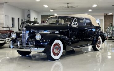 Cadillac-LaSalle-Model-52-Convertible-Sedan-1940-12