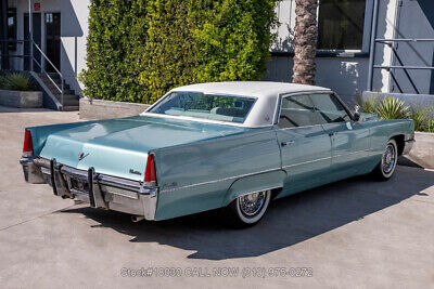 Cadillac-Sedan-Deville-1969-4