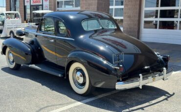 Cadillac-Series-60-opera-coupe-1937-5