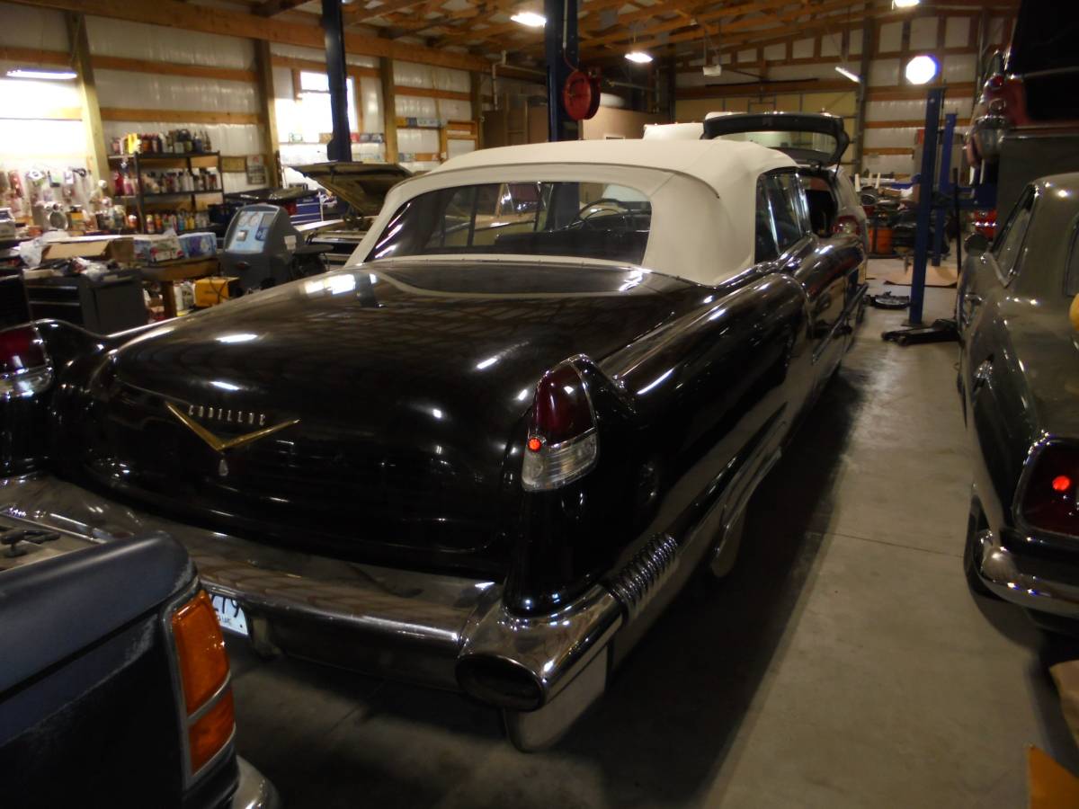 Cadillac-Series-62-convertible-1956-1