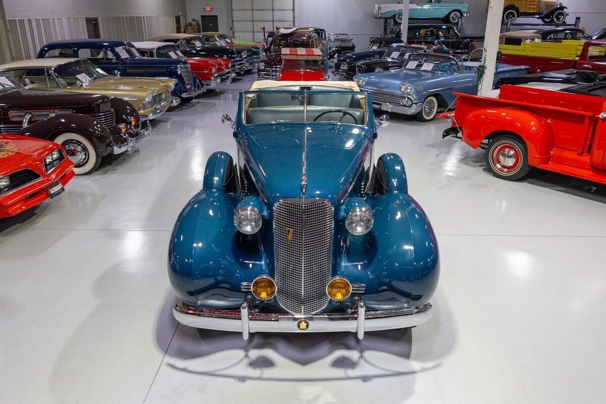 Cadillac-Series-75-Convertible-Sedan-with-Imperial-Division-1937-Blue-Blue-122618-5