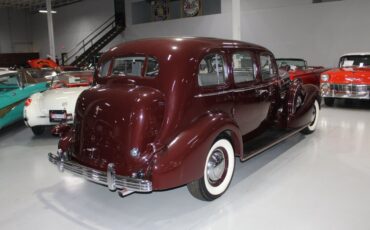 Cadillac-Series-85-V-12-Berline-1936-Royal-Maroon-Gray-97658-16