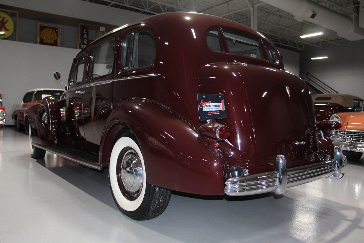 Cadillac-Series-85-V-12-Berline-1936-Royal-Maroon-Gray-97658-38