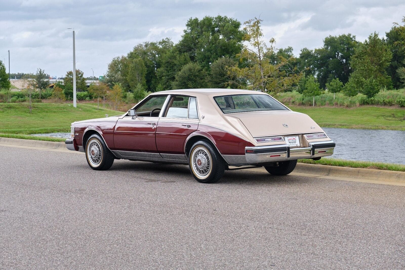 Cadillac-Seville-1985-Burgundy-Tan-115281-3